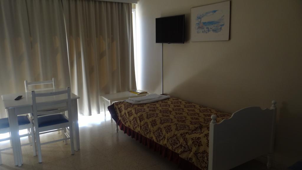 Klashiana Hotel Apartments Ворокліні Екстер'єр фото